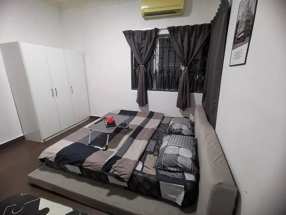 5 Stars Batu Caves Homestay Kuala Lumpur 0*,  Malaysia